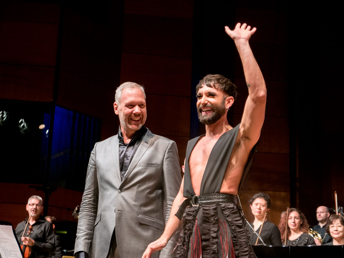 Conchita mit Bandleader Thila Wolf