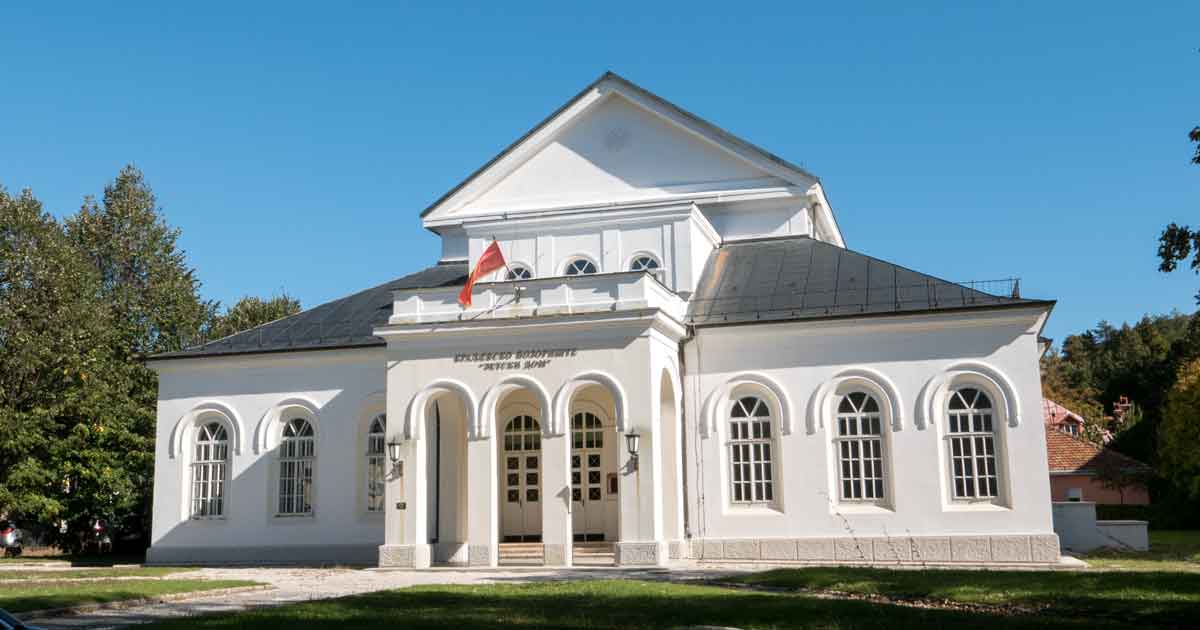 Erstes Theatergeäude von Montenegro steht in Cetinje