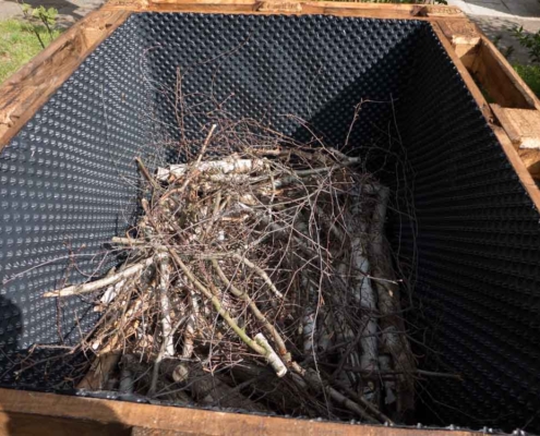Hochbeet befüllen mit Füllschicht