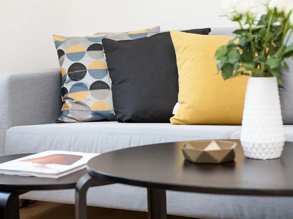 Wohnzimmer gemütlich dekorieren