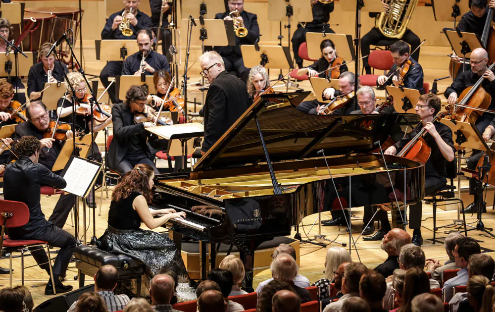 Herbert Grönemeyer Dirigent Klassisches Konzert Philharmonie Essen 14.06.2024