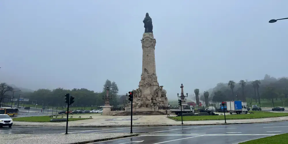 Monumento ao Marquês de Pombal – das große Denkmal mitten auf der Praça do Marquês de Pombal